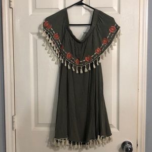 Francesca’s Tassel Olive Green Dress 🌵